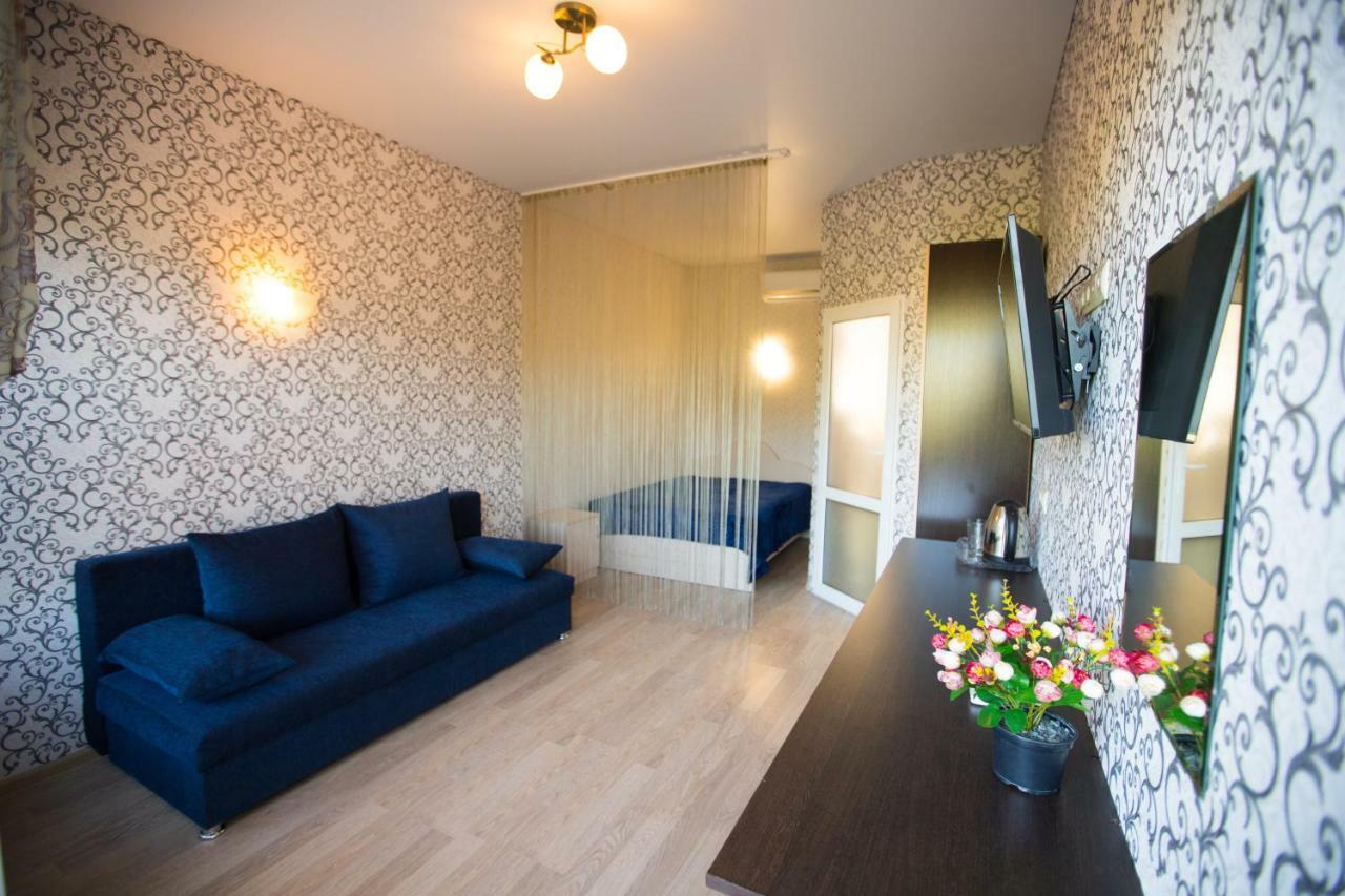 Октябрьская 318 Singer Сингер Gantiadi Extérieur photo